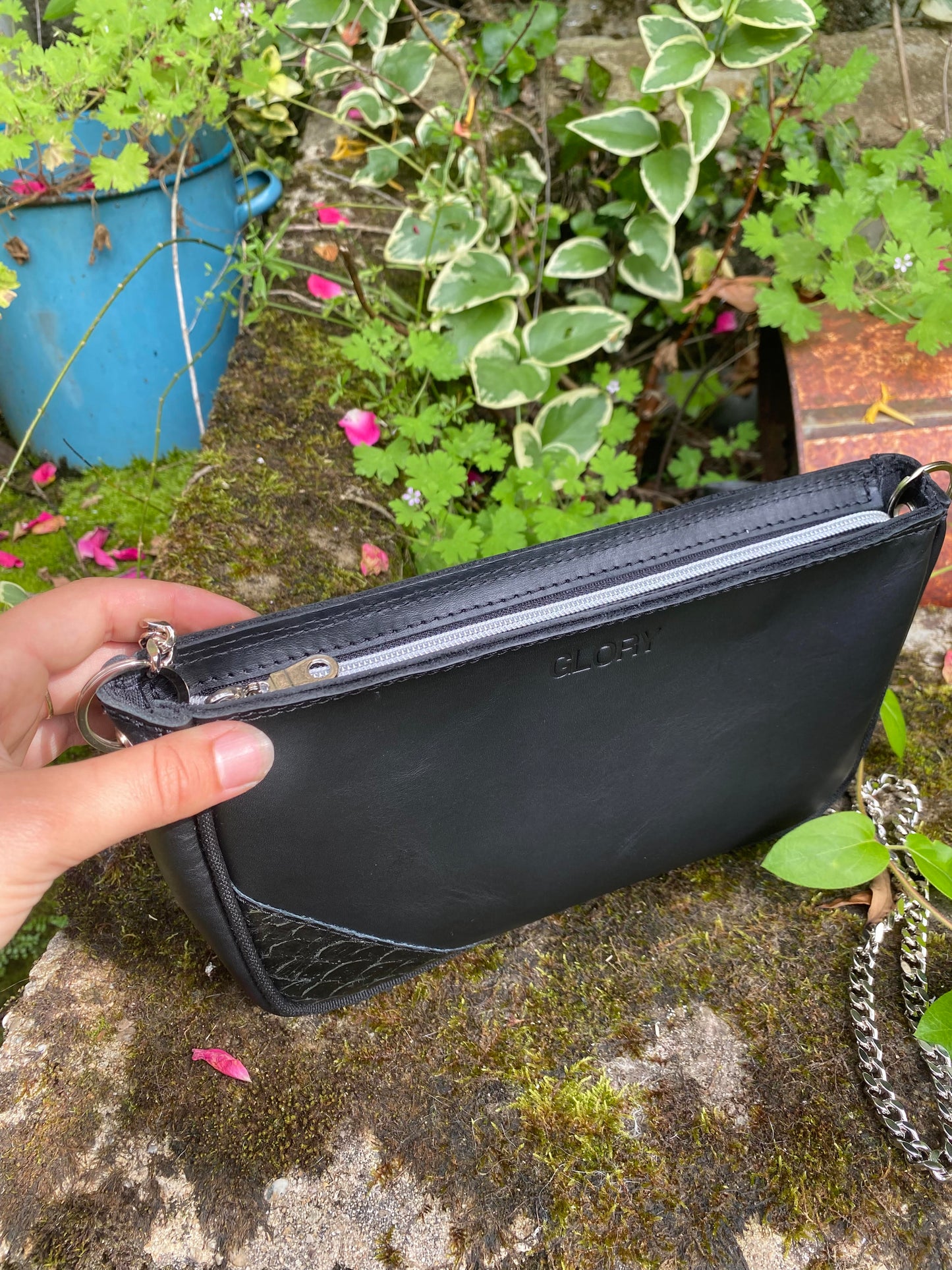 Pochette à bandoulière
