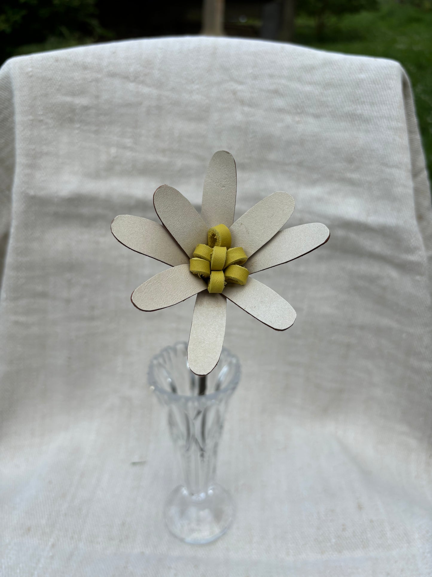 Fleurs en cuir