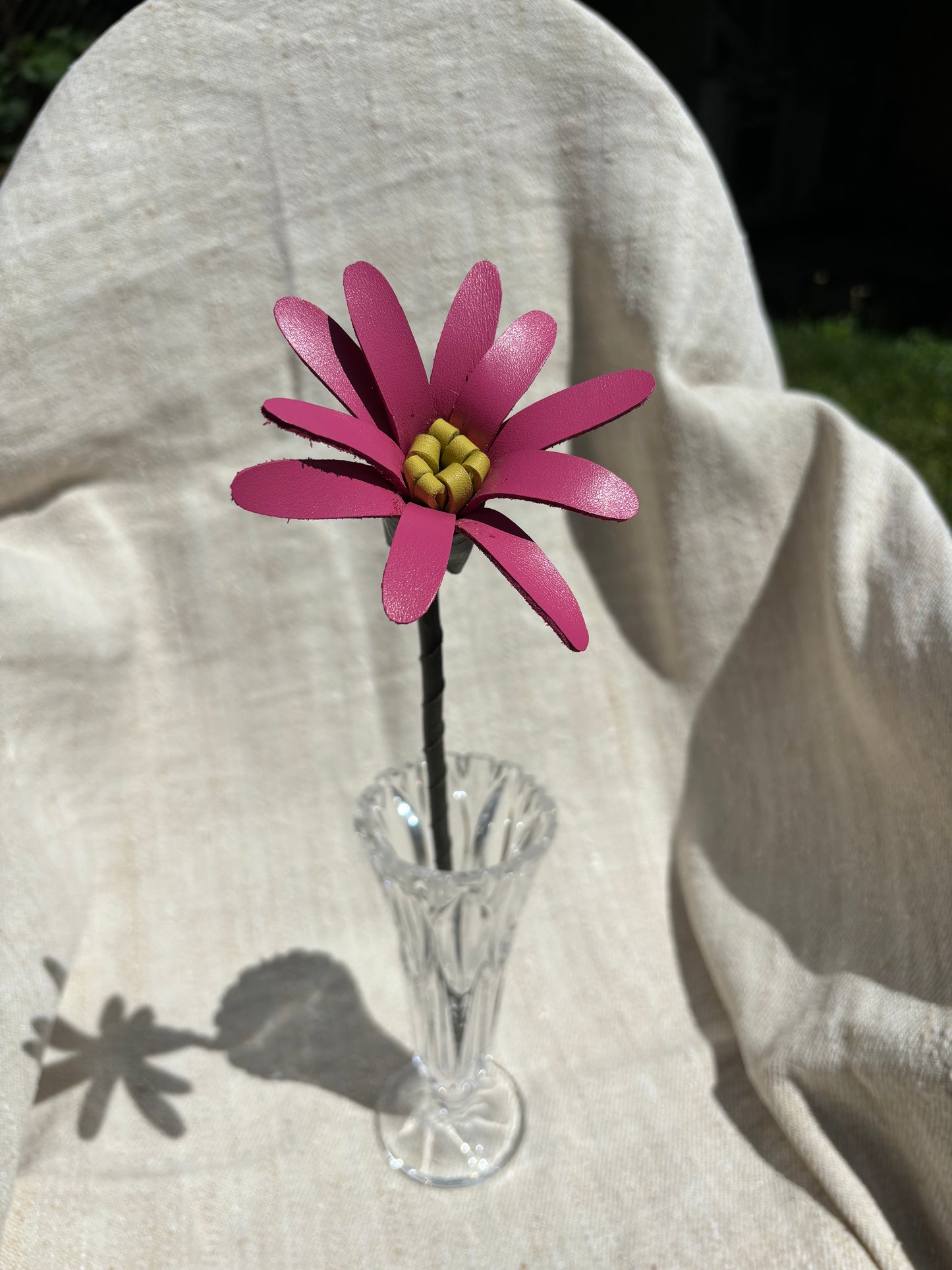 Fleurs en cuir