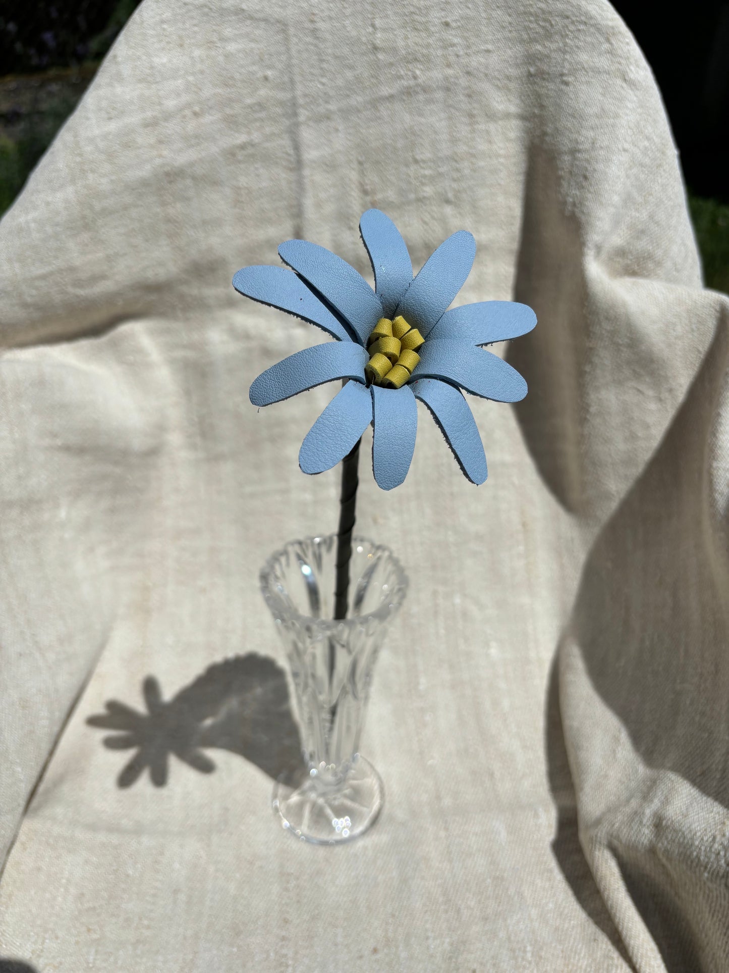 Fleurs en cuir