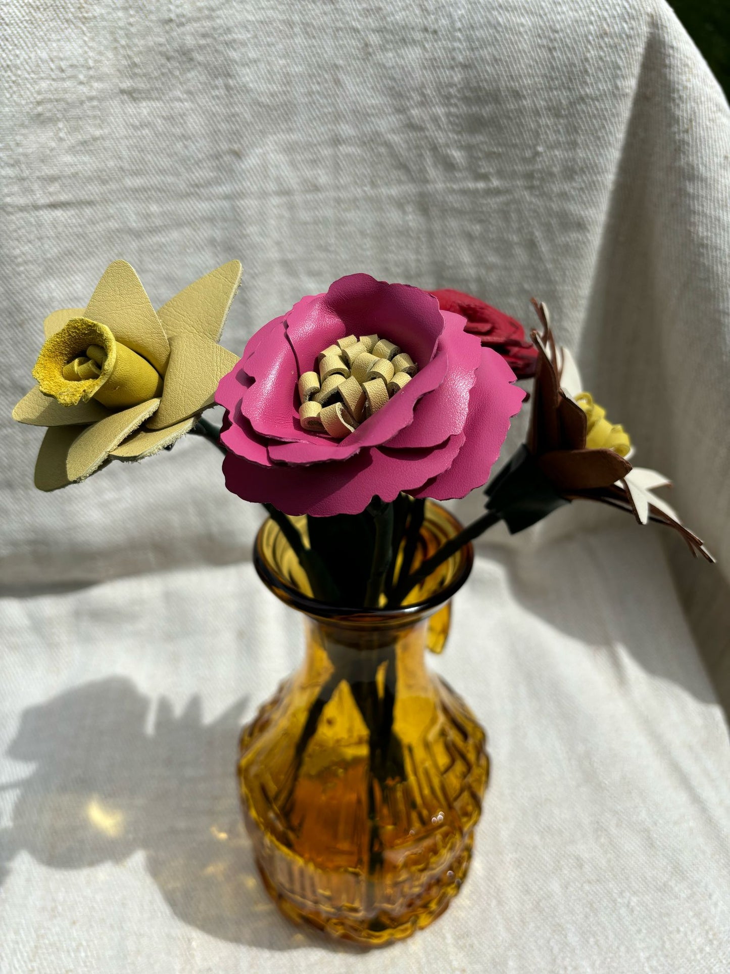 Fleurs en cuir